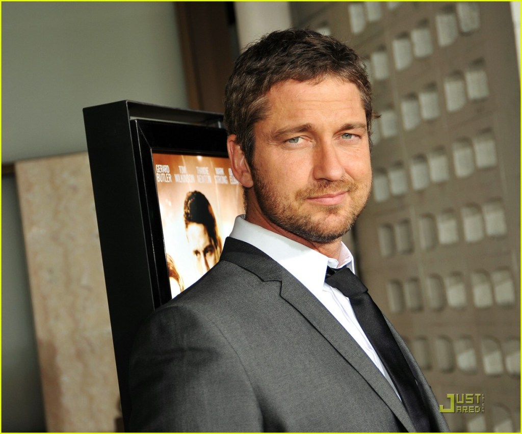gerard-butler-cinerama-dome-25