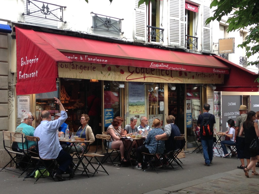 We learned this after I made Lauren walk all over the city so I could have eggs at noon for “breakfast.”